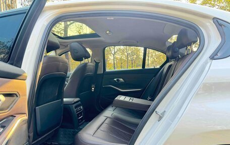 BMW 3 серия, 2022 год, 2 661 000 рублей, 16 фотография