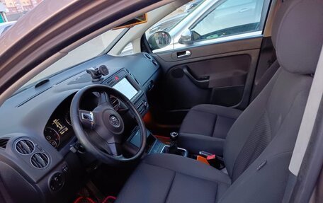 Volkswagen Golf Plus II, 2010 год, 700 000 рублей, 7 фотография