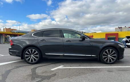 Volvo S90 II рестайлинг, 2021 год, 4 100 000 рублей, 3 фотография