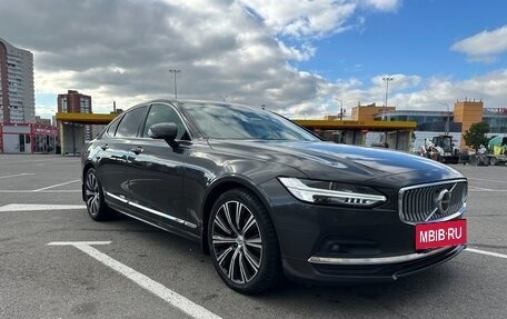 Volvo S90 II рестайлинг, 2021 год, 4 100 000 рублей, 2 фотография