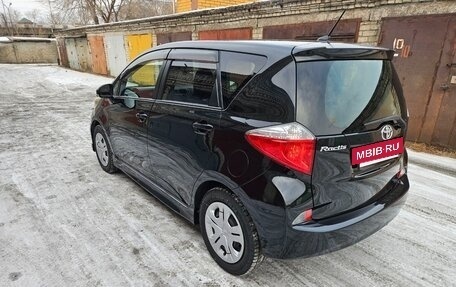 Toyota Ractis II, 2011 год, 920 000 рублей, 4 фотография