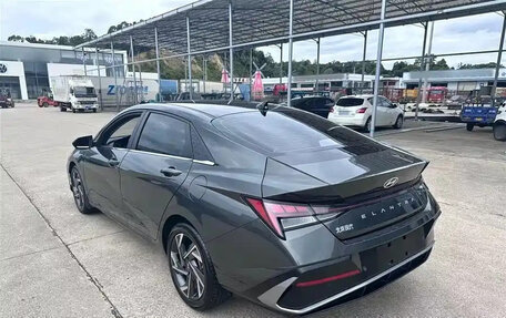 Hyundai Elantra, 2023 год, 1 593 099 рублей, 4 фотография