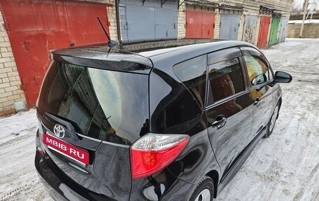 Toyota Ractis II, 2011 год, 920 000 рублей, 12 фотография