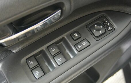 Mitsubishi Outlander III рестайлинг 3, 2019 год, 2 620 000 рублей, 14 фотография