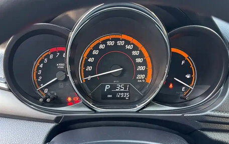 Toyota Yaris XP150 рестайлинг, 2022 год, 1 199 099 рублей, 11 фотография