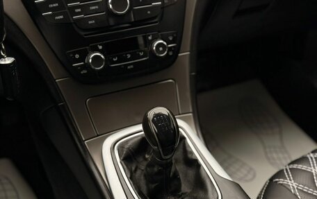 Opel Insignia II рестайлинг, 2010 год, 620 000 рублей, 16 фотография