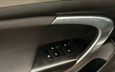 Opel Insignia II рестайлинг, 2010 год, 620 000 рублей, 18 фотография