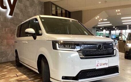 Honda Stepwgn, 2025 год, 2 750 000 рублей, 2 фотография