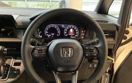 Honda Stepwgn, 2025 год, 2 750 000 рублей, 9 фотография