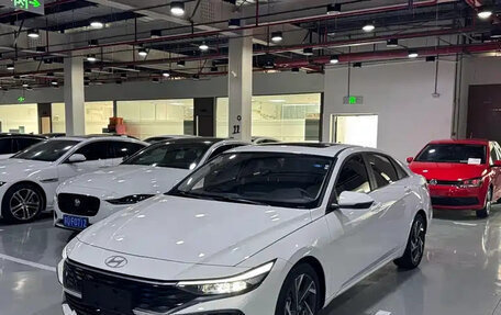 Hyundai Elantra, 2023 год, 1 299 000 рублей, 2 фотография