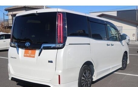 Toyota Esquire I, 2018 год, 1 980 000 рублей, 6 фотография