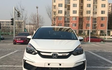 Honda Fit, 2022 год, 1 350 000 рублей, 3 фотография