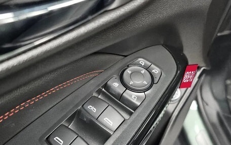 Chevrolet Trax, 2023 год, 2 490 000 рублей, 13 фотография