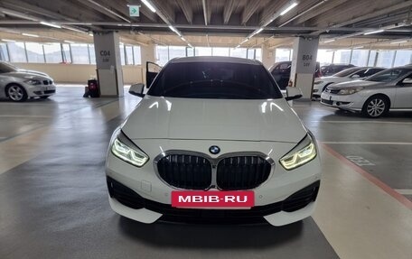 BMW 1 серия, 2021 год, 2 144 000 рублей, 2 фотография