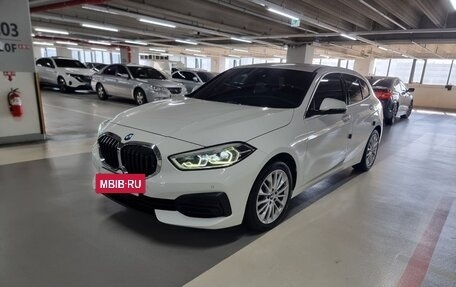 BMW 1 серия, 2021 год, 2 144 000 рублей, 3 фотография