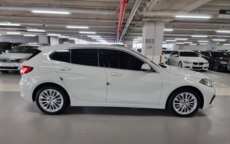 BMW 1 серия, 2021 год, 2 144 000 рублей, 8 фотография