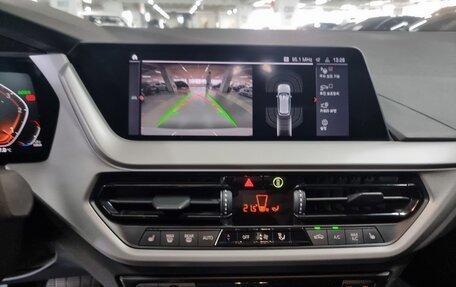 BMW 1 серия, 2021 год, 2 144 000 рублей, 12 фотография