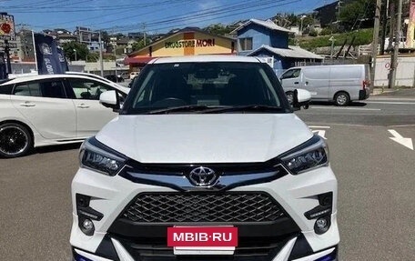 Toyota Raize I, 2023 год, 1 250 333 рублей, 2 фотография