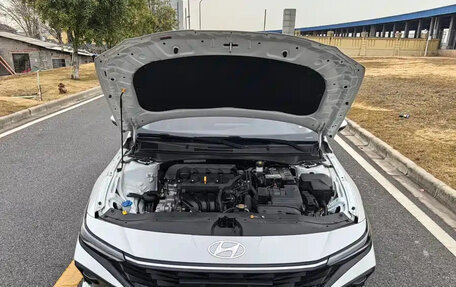 Hyundai Elantra, 2023 год, 1 469 027 рублей, 16 фотография