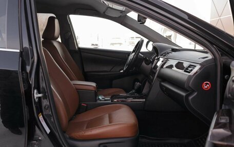 Toyota Camry, 2016 год, 2 350 000 рублей, 20 фотография