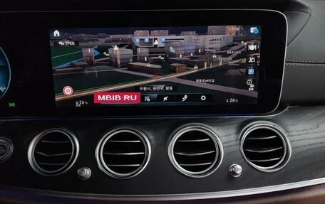 Mercedes-Benz E-Класс, 2022 год, 5 700 000 рублей, 14 фотография