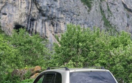 Toyota RAV4, 2002 год, 750 000 рублей, 2 фотография