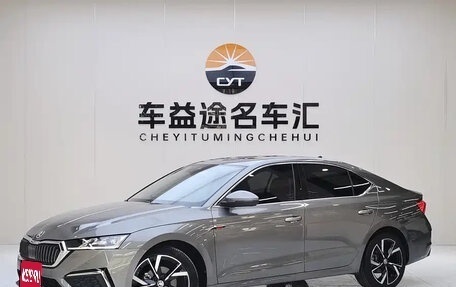 Skoda Octavia IV, 2022 год, 1 600 000 рублей, 1 фотография