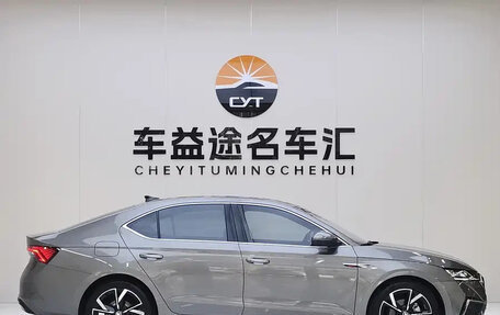 Skoda Octavia IV, 2022 год, 1 600 000 рублей, 9 фотография