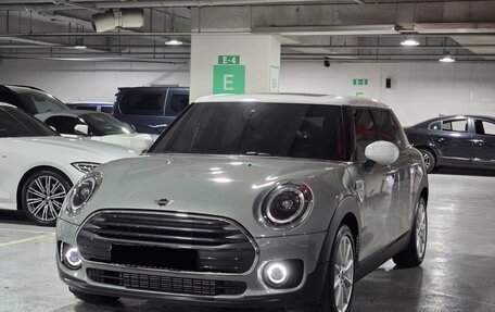 MINI Clubman, 2022 год, 2 238 000 рублей, 1 фотография