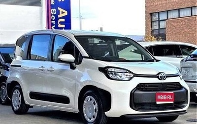 Toyota Sienta, 2025 год, 1 980 000 рублей, 1 фотография