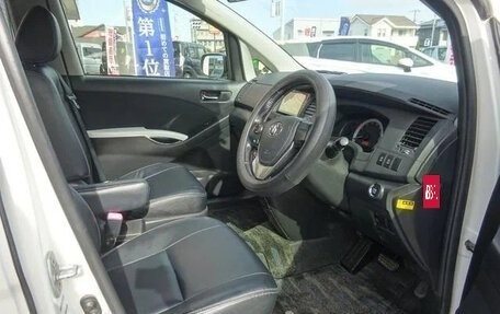 Toyota ISis I, 2014 год, 990 007 рублей, 15 фотография