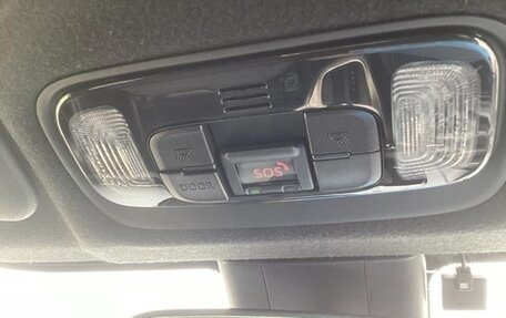 Toyota Yaris, 2022 год, 690 000 рублей, 20 фотография