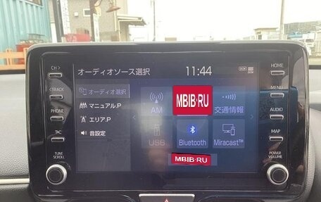 Toyota Yaris, 2022 год, 690 000 рублей, 22 фотография