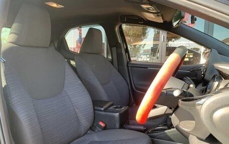 Toyota Yaris, 2022 год, 730 000 рублей, 11 фотография