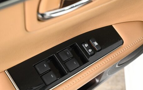 Lexus ES VII, 2017 год, 3 000 000 рублей, 13 фотография