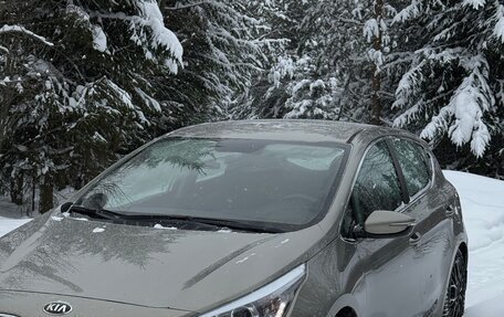 KIA cee'd III, 2014 год, 1 250 000 рублей, 2 фотография