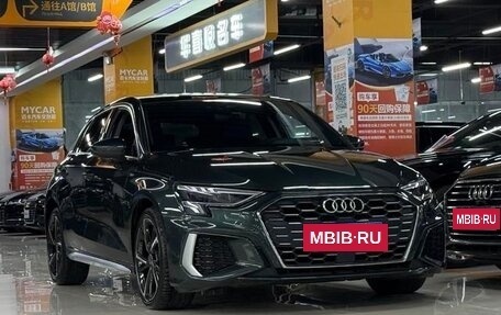 Audi A3, 2022 год, 1 750 000 рублей, 2 фотография