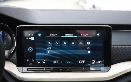 Skoda Octavia IV, 2025 год, 2 100 000 рублей, 13 фотография