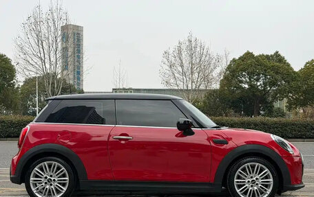 MINI Hatch, 2022 год, 1 700 000 рублей, 4 фотография