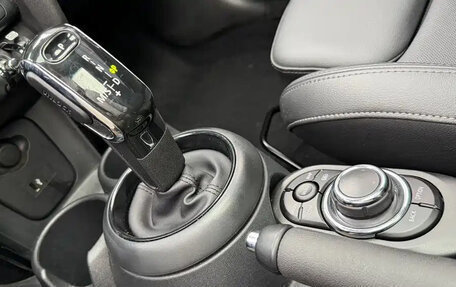 MINI Hatch, 2022 год, 1 700 000 рублей, 9 фотография