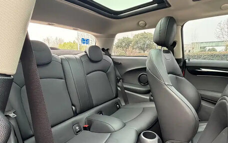 MINI Hatch, 2022 год, 1 700 000 рублей, 11 фотография