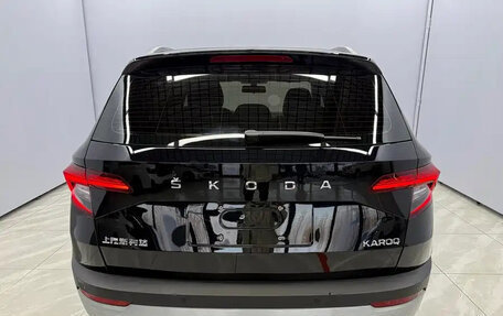 Skoda Karoq I, 2021 год, 1 630 000 рублей, 5 фотография