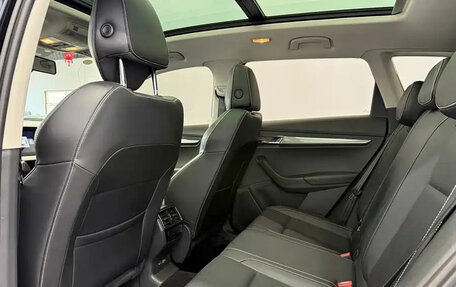 Skoda Karoq I, 2021 год, 1 630 000 рублей, 9 фотография