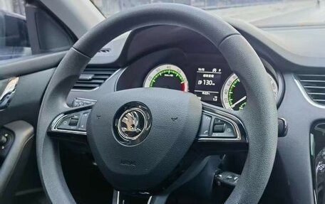 Skoda Octavia IV, 2021 год, 2 000 000 рублей, 10 фотография