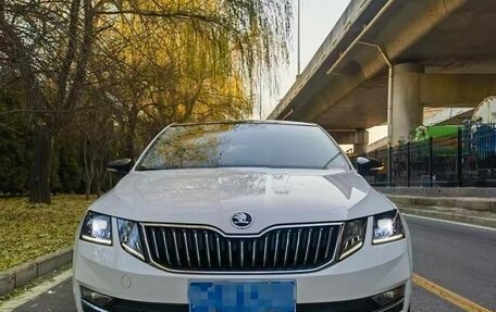 Skoda Octavia IV, 2021 год, 2 000 000 рублей, 3 фотография