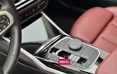 BMW 3 серия, 2023 год, 3 200 000 рублей, 13 фотография