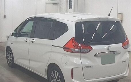 Honda Freed II, 2018 год, 1 249 000 рублей, 8 фотография