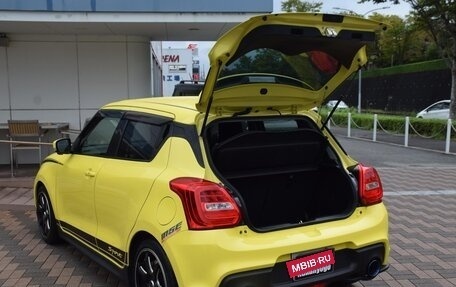 Suzuki Swift V, 2023 год, 1 470 000 рублей, 10 фотография