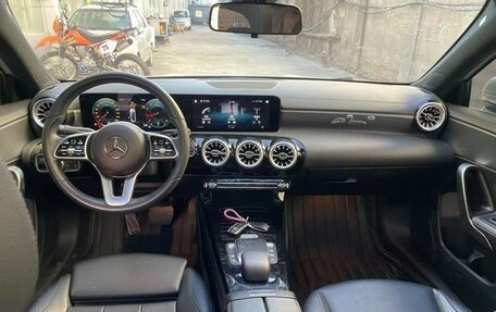 Mercedes-Benz A-Класс, 2022 год, 2 080 000 рублей, 8 фотография