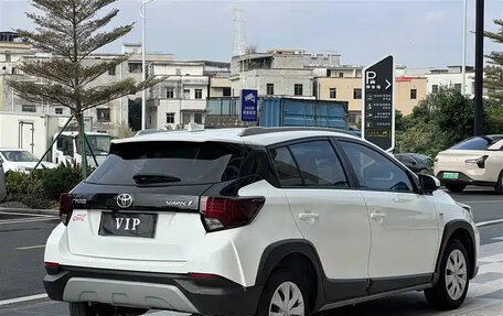 Toyota Yaris XP150 рестайлинг, 2022 год, 1 370 069 рублей, 8 фотография